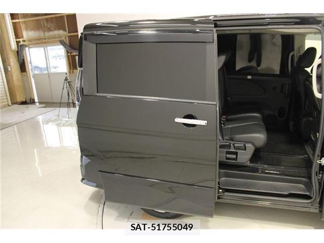Nissan SERENA 2021-10 6912411-29