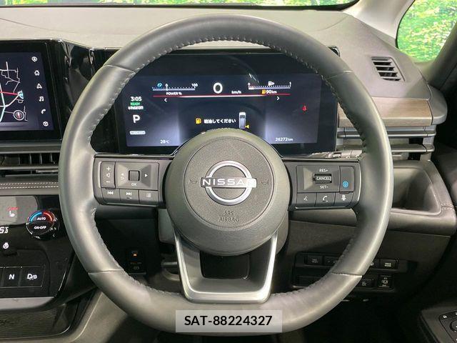 Nissan SERENA 2023-11 6997932-11