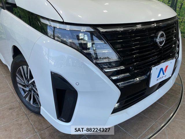 Nissan SERENA 2023-11 6997932-12