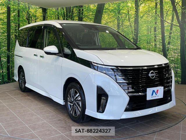 Nissan SERENA 2023-11 6997932-16