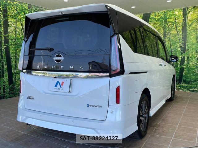Nissan SERENA 2023-11 6997932-17