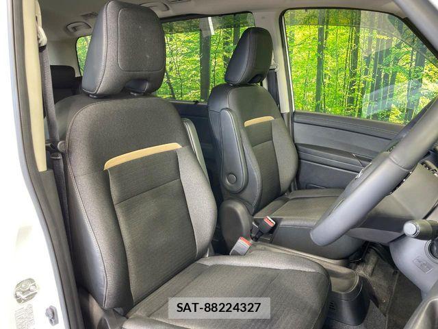 Nissan SERENA 2023-11 6997932-7