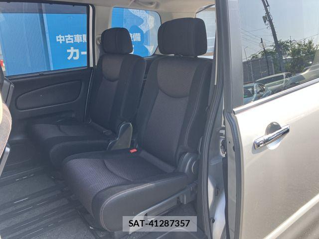 Nissan SERENA 2012-06 6998071-4