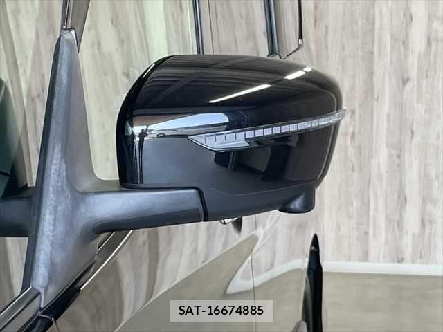 Nissan SERENA 2019-03 6998021-28