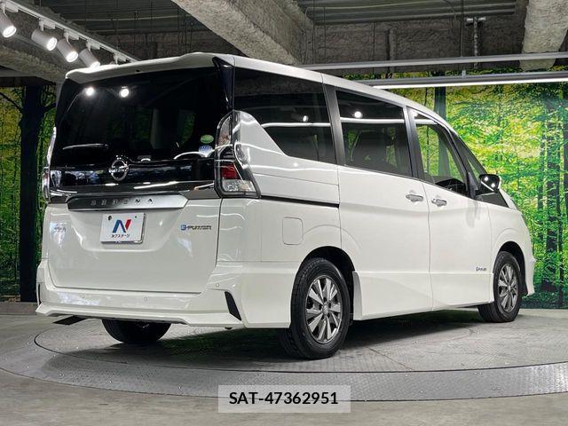 Nissan SERENA 2019-02 6998015-17
