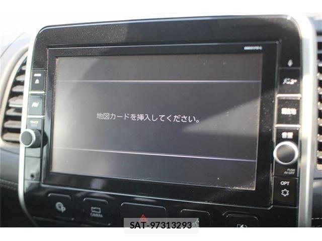 Nissan SERENA 2018-03 6998023-24
