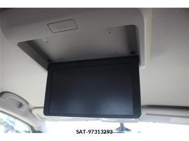 Nissan SERENA 2018-03 6998023-26