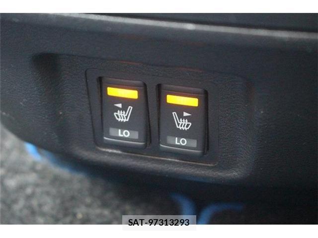 Nissan SERENA 2018-03 6998023-27