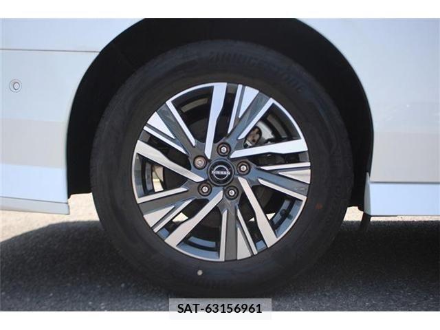 Nissan SERENA 2023-06 6997927-17