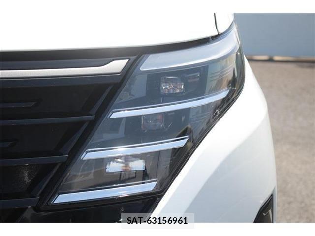 Nissan SERENA 2023-06 6997927-24