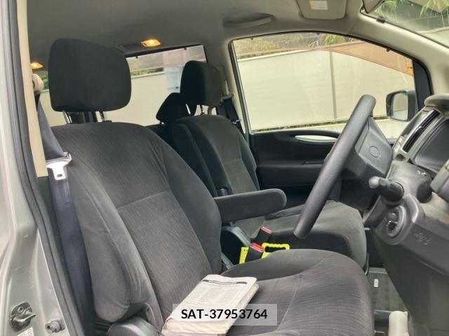 Nissan SERENA 2010-01 6998072-10