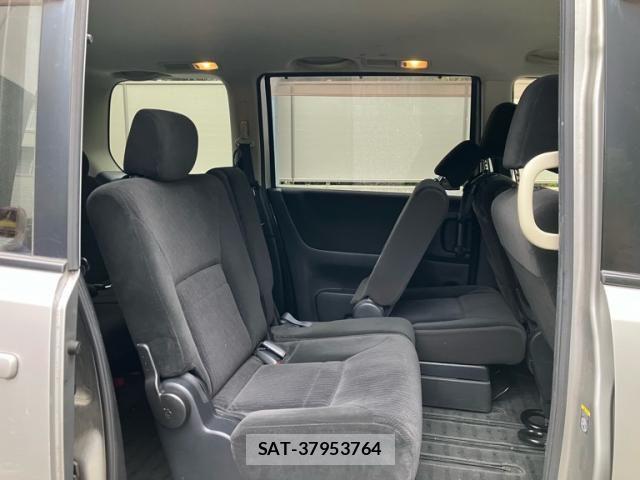 Nissan SERENA 2010-01 6998072-7