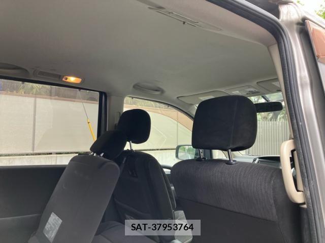 Nissan SERENA 2010-01 6998072-8