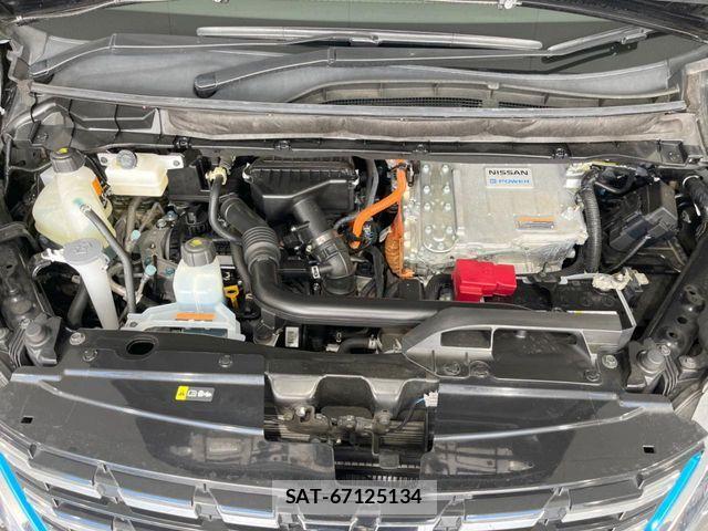 Nissan SERENA 2022-02 6998000-17