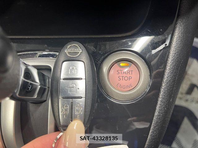 Nissan SERENA 2012-02 6998044-4