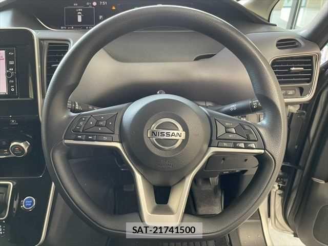 Nissan SERENA 2020-12 6998033-12