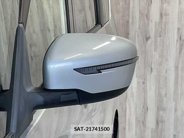 Nissan SERENA 2020-12 6998033-24