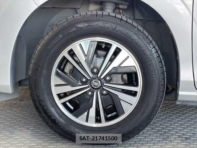 Nissan SERENA 2020-12 6998033-26