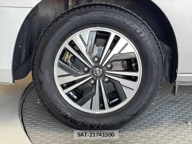 Nissan SERENA 2020-12 6998033-28