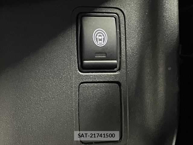 Nissan SERENA 2020-12 6998033-7