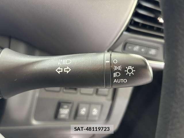 Nissan SERENA 2019-11 6998022-11