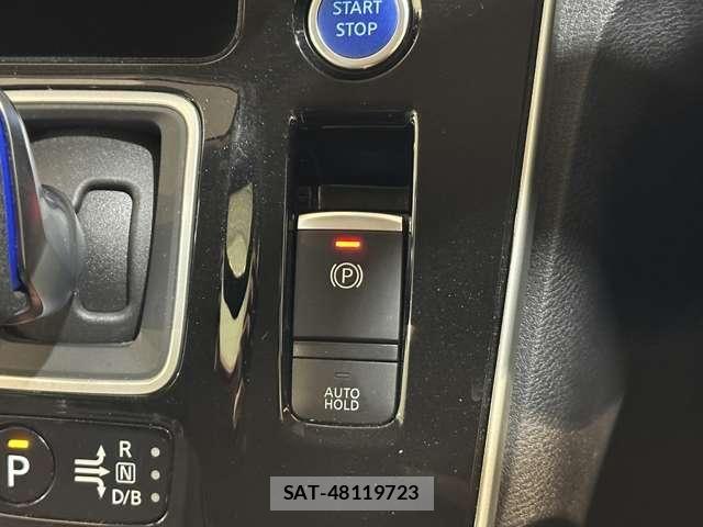 Nissan SERENA 2019-11 6998022-23