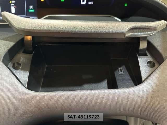 Nissan SERENA 2019-11 6998022-25