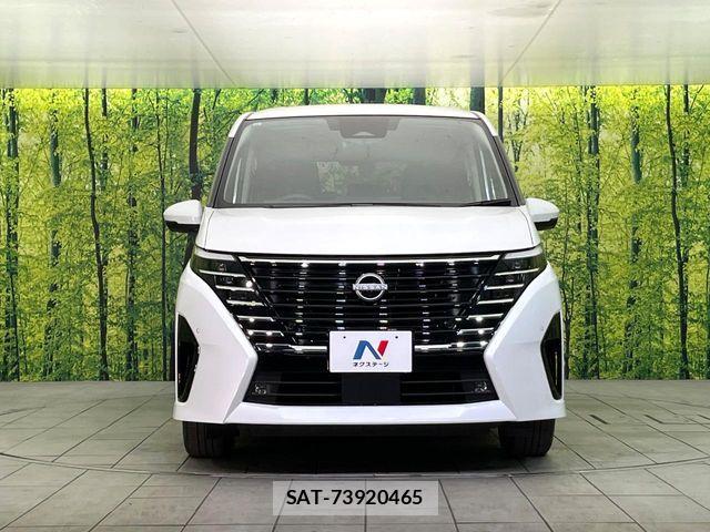 Nissan SERENA 2023-11 6997976-13