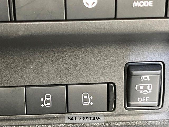 Nissan SERENA 2023-11 6997976-5