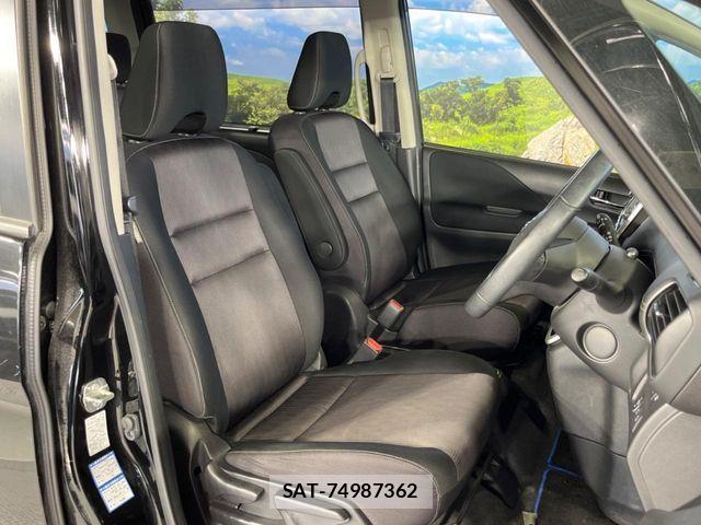 Nissan SERENA 2018-09 6998006-7