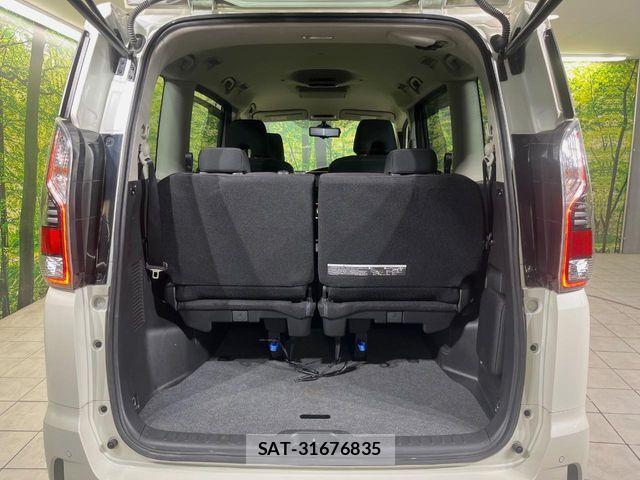 Nissan SERENA 2018-05 7021528-9