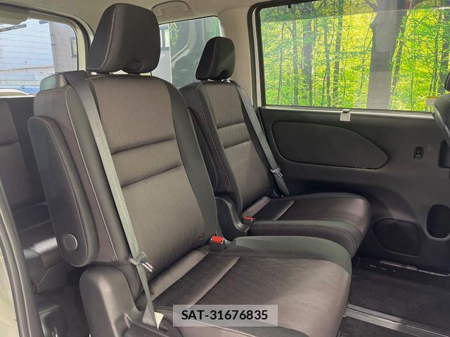 Nissan SERENA 2018-05 7021528-7
