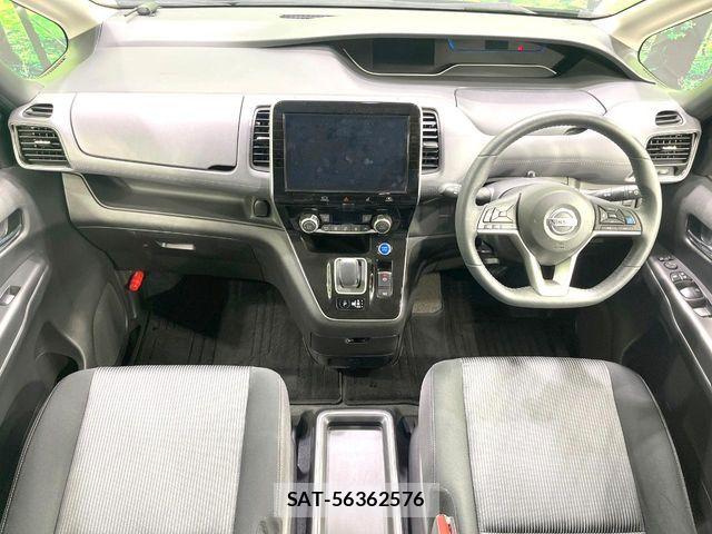 Nissan SERENA 2022-11 7021506-1