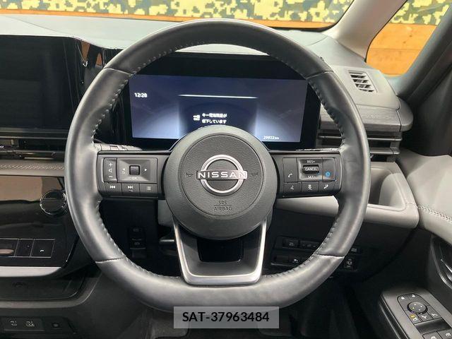 Nissan SERENA 2023-05 7021500-11