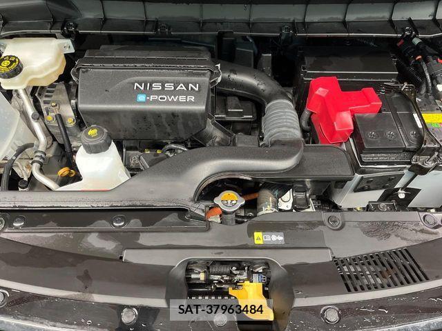 Nissan SERENA 2023-05 7021500-17
