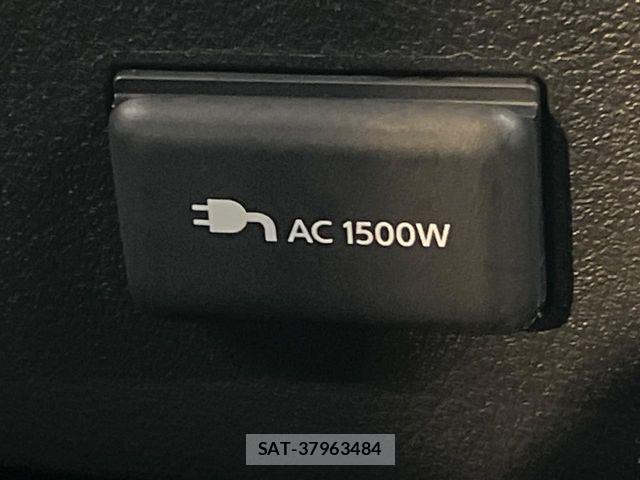 Nissan SERENA 2023-05 7021500-5