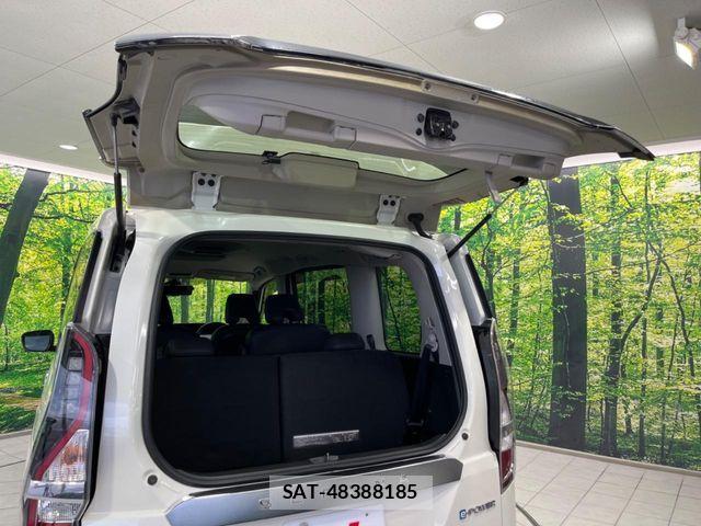 Nissan SERENA 2019-09 7021520-10