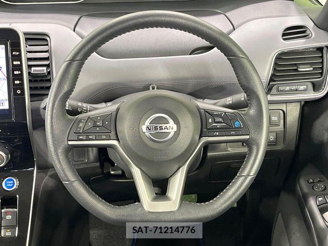 Nissan SERENA 2022-10 7021515-11
