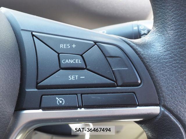 Nissan SERENA 2017-02 7021534-9