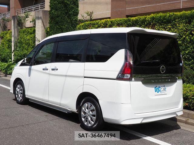 Nissan SERENA 2017-02 7021534-21