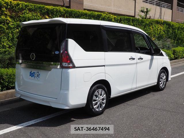 Nissan SERENA 2017-02 7021534-24