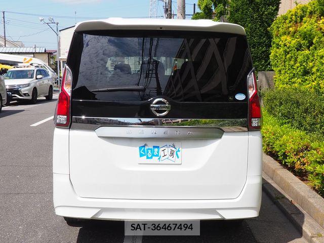 Nissan SERENA 2017-02 7021534-26
