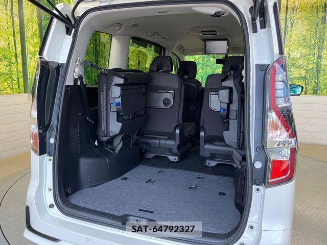 Nissan SERENA 2020-10 7021521-10