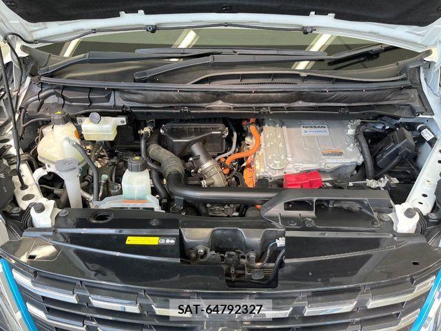 Nissan SERENA 2020-10 7021521-17