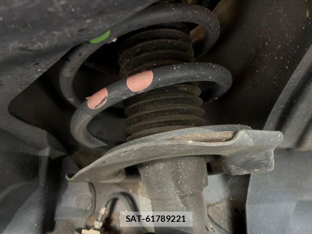Nissan SERENA 2021-12 7021518-19