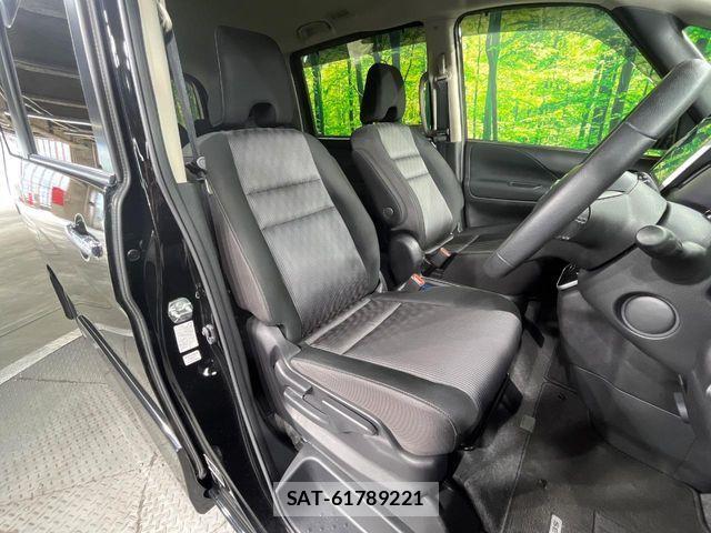 Nissan SERENA 2021-12 7021518-7
