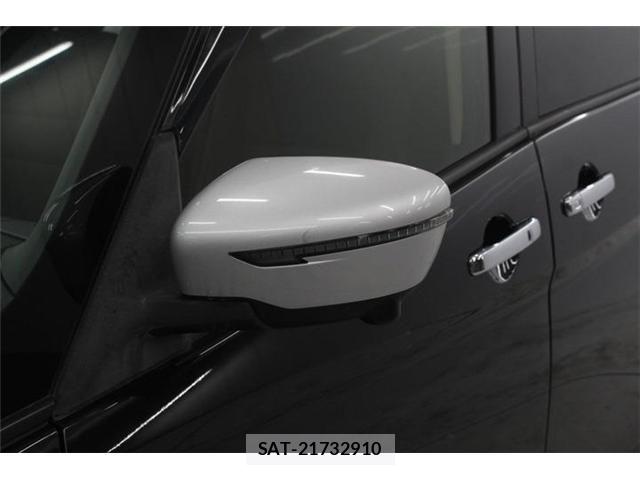 Nissan SERENA 2017-10 7021535-14