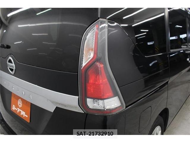 Nissan SERENA 2017-10 7021535-16