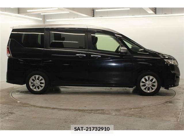 Nissan SERENA 2017-10 7021535-3