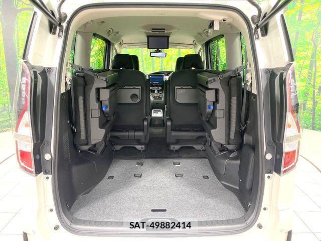 Nissan SERENA 2021-09 7021519-11